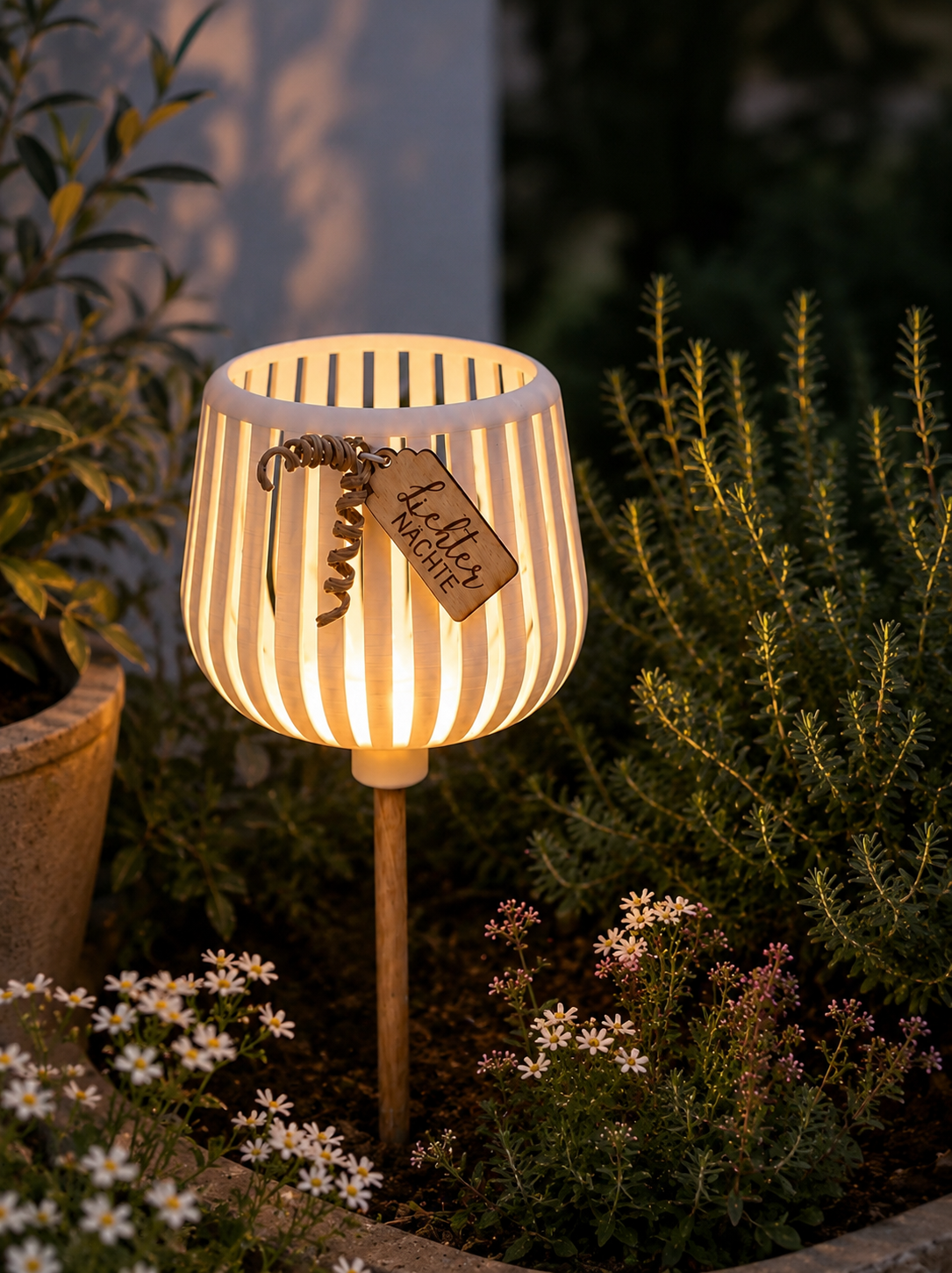 Gartenfackel Summer Vibes – inkl. LED Teelicht mit Timer | Moderne LED Gartendeko für Balkon, Terrasse & Beet | Outdoor Deko
