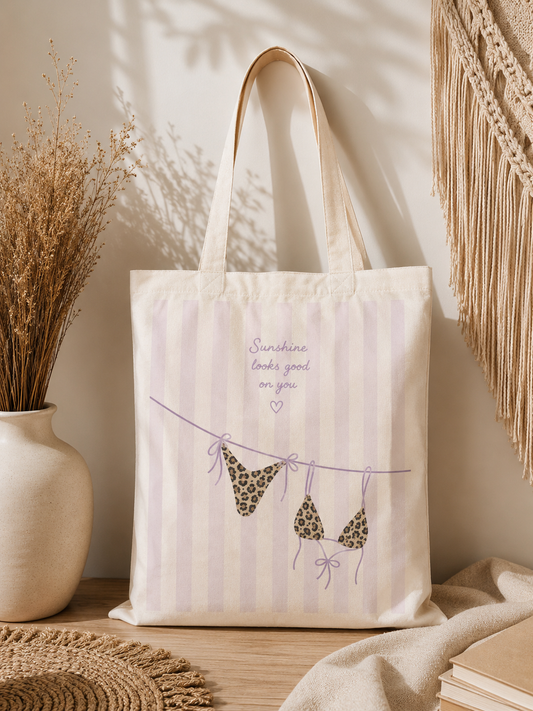 Stoffbeutel „Sunshine Looks Good On You“ – Ästhetische Tote Bag mit Leo Print | Pastell Boho Scandi Shopper Tasche